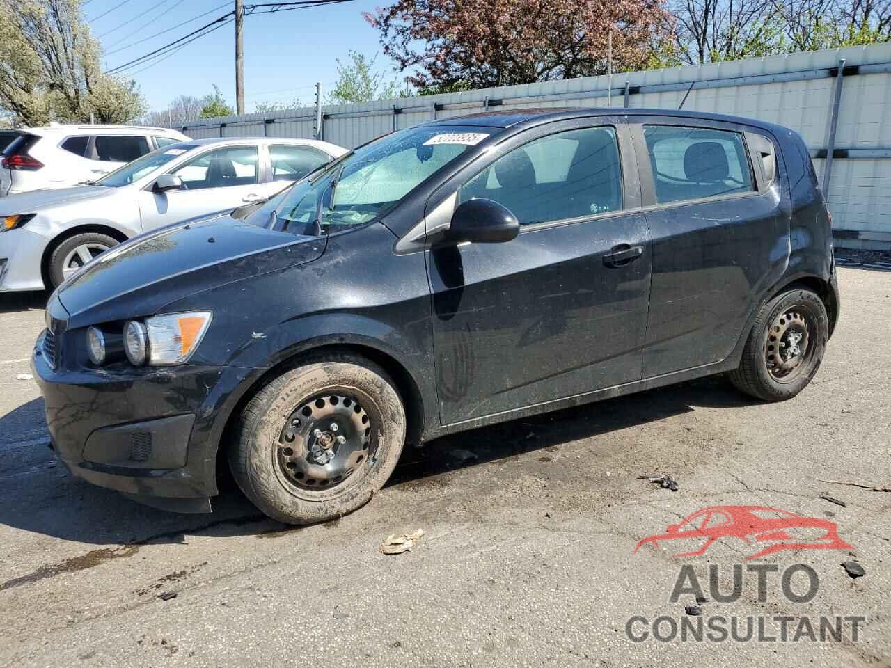 CHEVROLET SONIC 2016 - 1G1JA6SH9G4163894