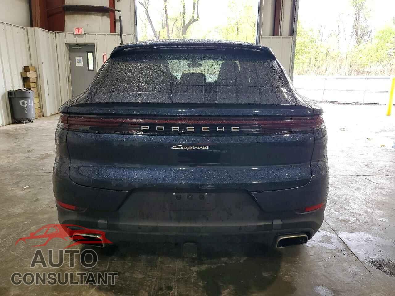 PORSCHE CAYENNE 2024 - WP1BA2AY8RDA55578