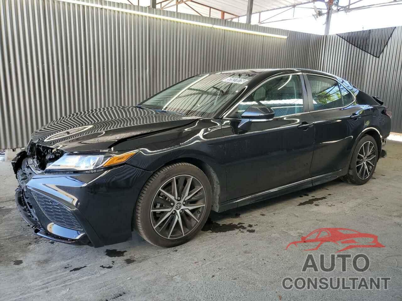TOYOTA CAMRY 2023 - 4T1G11AK8PU184359