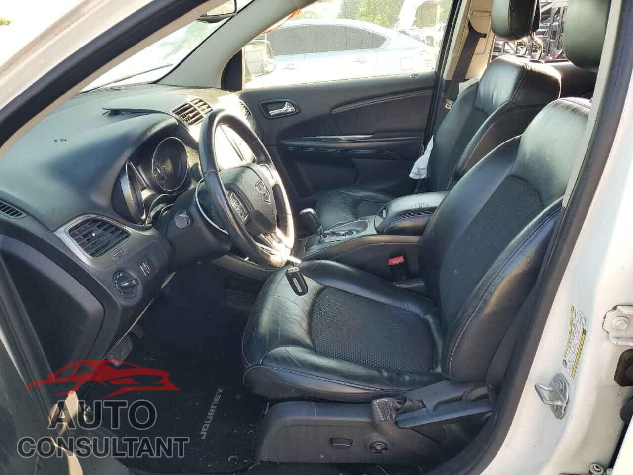 DODGE JOURNEY 2017 - 3C4PDCGG2HT556655