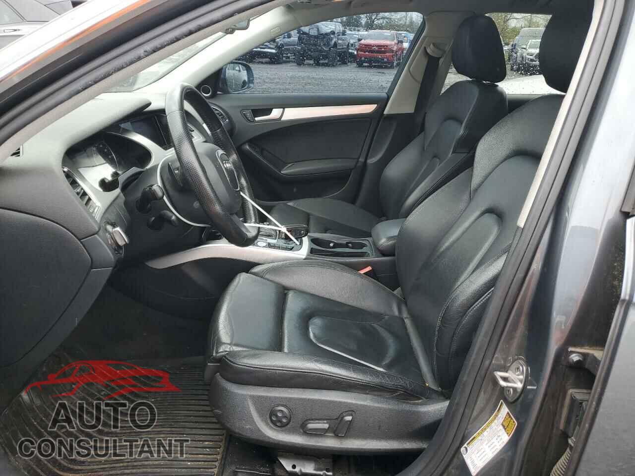 AUDI A4 2012 - WAUWFAFL4CA112232