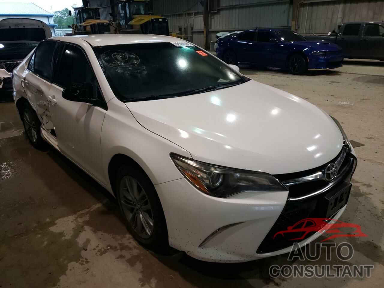 TOYOTA CAMRY 2016 - 4T1BF1FK2GU506126