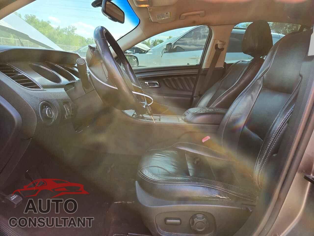 FORD TAURUS 2012 - 1FAHP2EW2CG140141