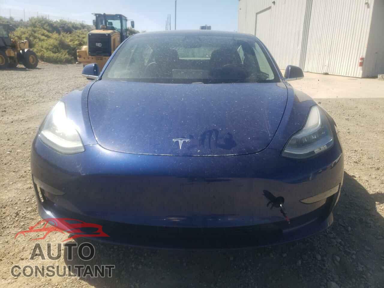 TESLA MODEL 3 2018 - 5YJ3E1EA1JF160915