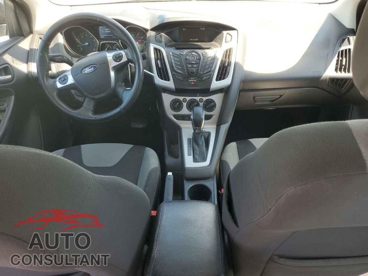 FORD FOCUS 2014 - 1FADP3F21EL388178