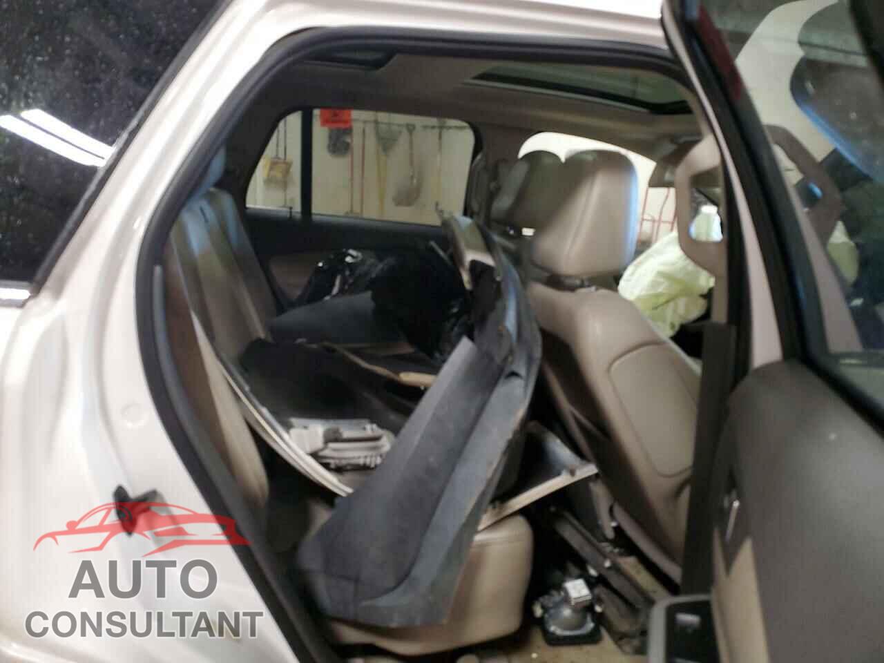 FORD EDGE 2011 - 2FMDK4KC4BBA68244