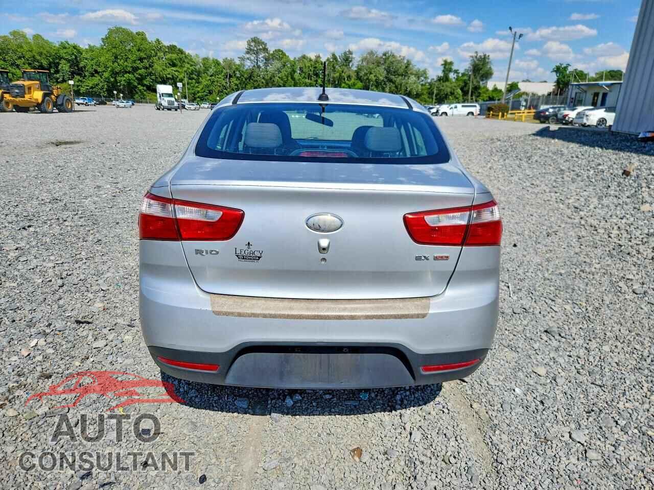 KIA RIO 2013 - KNADN4A39D6233717