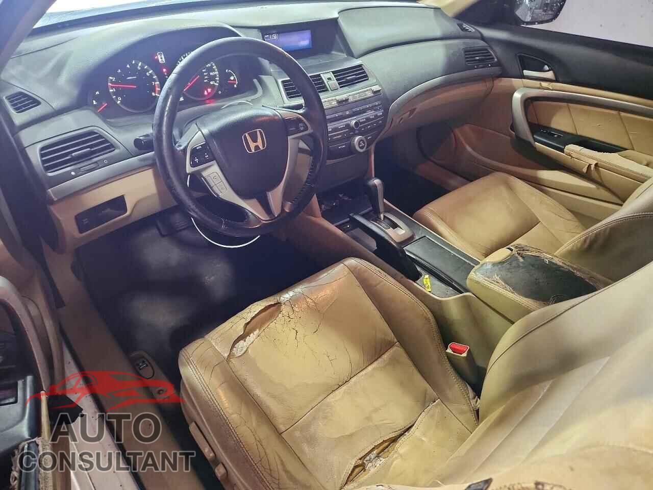 HONDA ACCORD 2010 - 1HGCS1B82AA009585