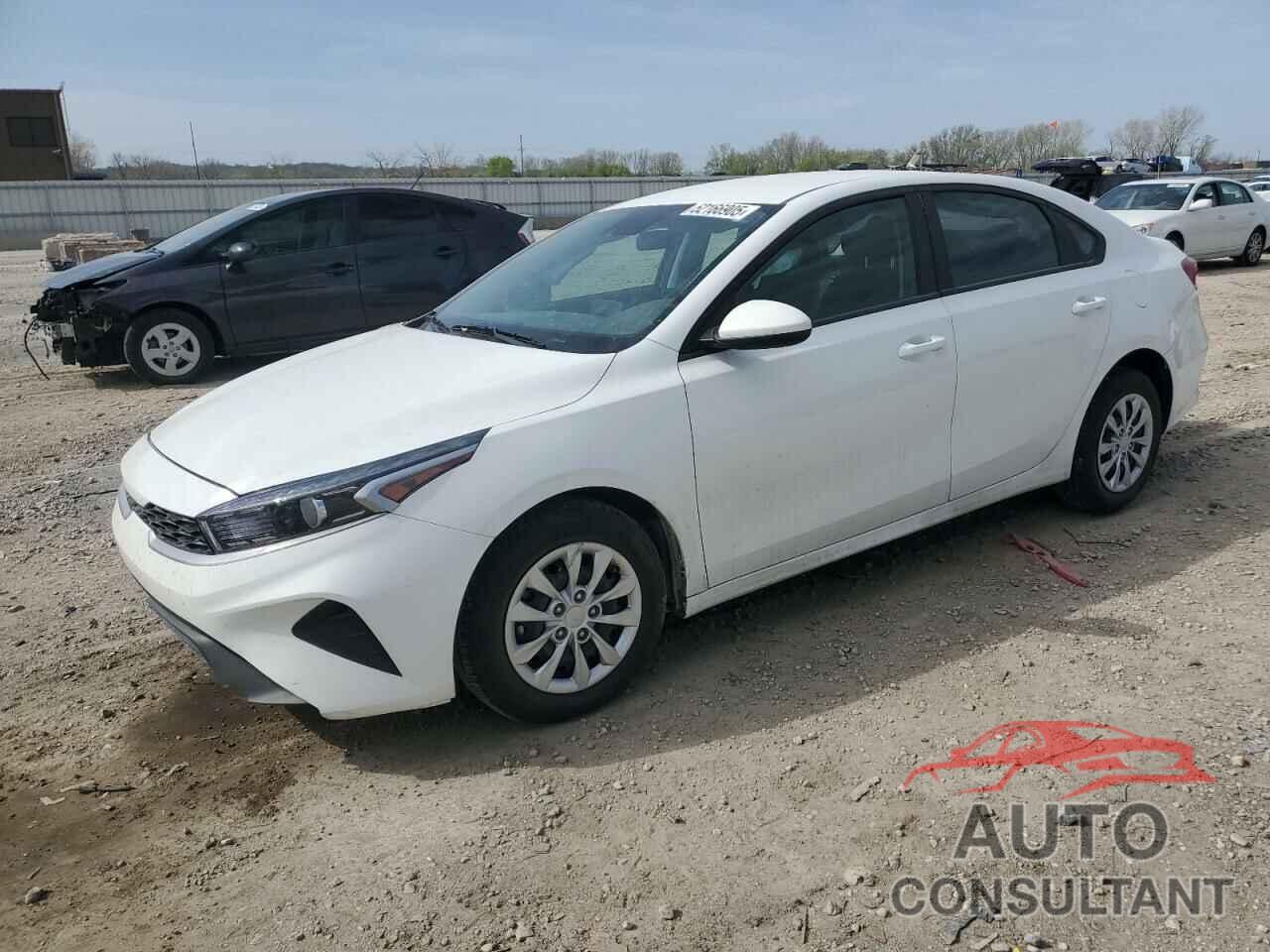 KIA FORTE 2023 - 3KPF24AD0PE654754