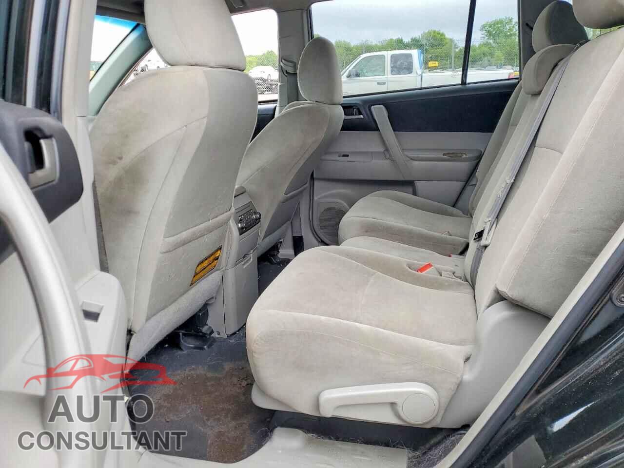 TOYOTA HIGHLANDER 2012 - 5TDBK3EHXCS113202