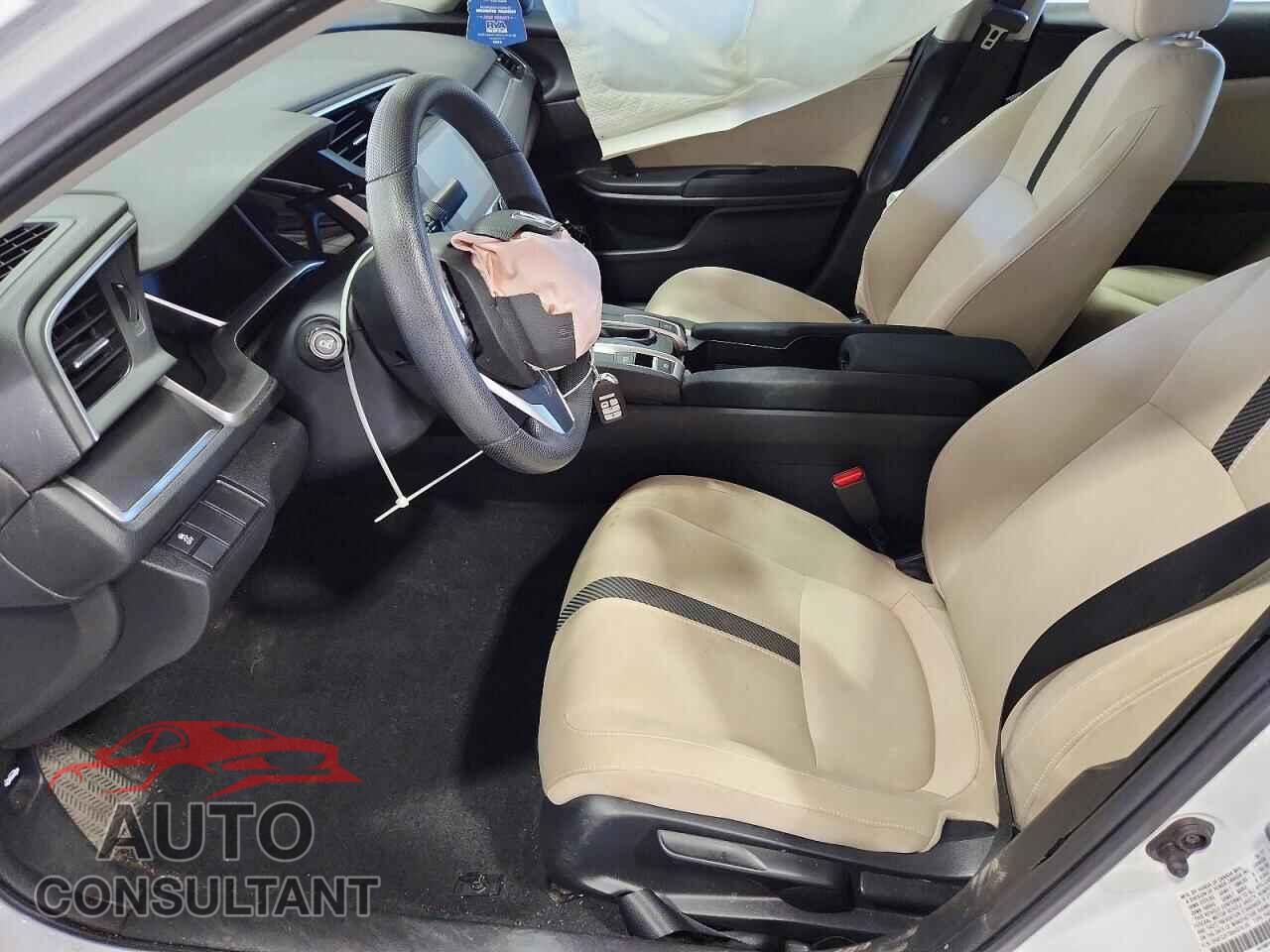 HONDA CIVIC 2017 - 2HGFC2F70HH574124