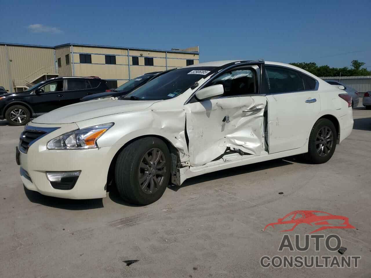 NISSAN ALTIMA 2015 - 1N4AL3AP1FN901873