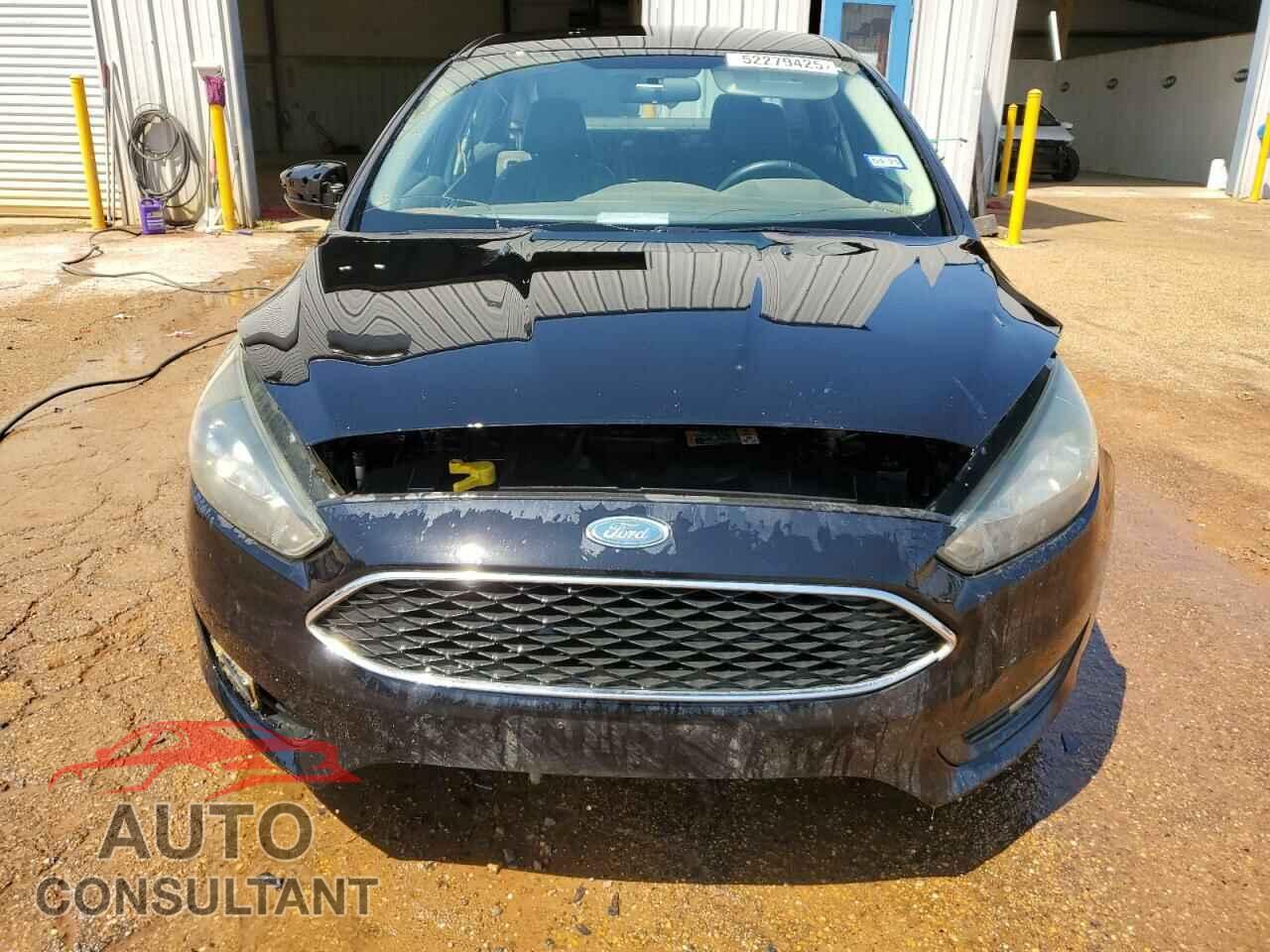 FORD FOCUS 2016 - 1FADP3F23GL262519