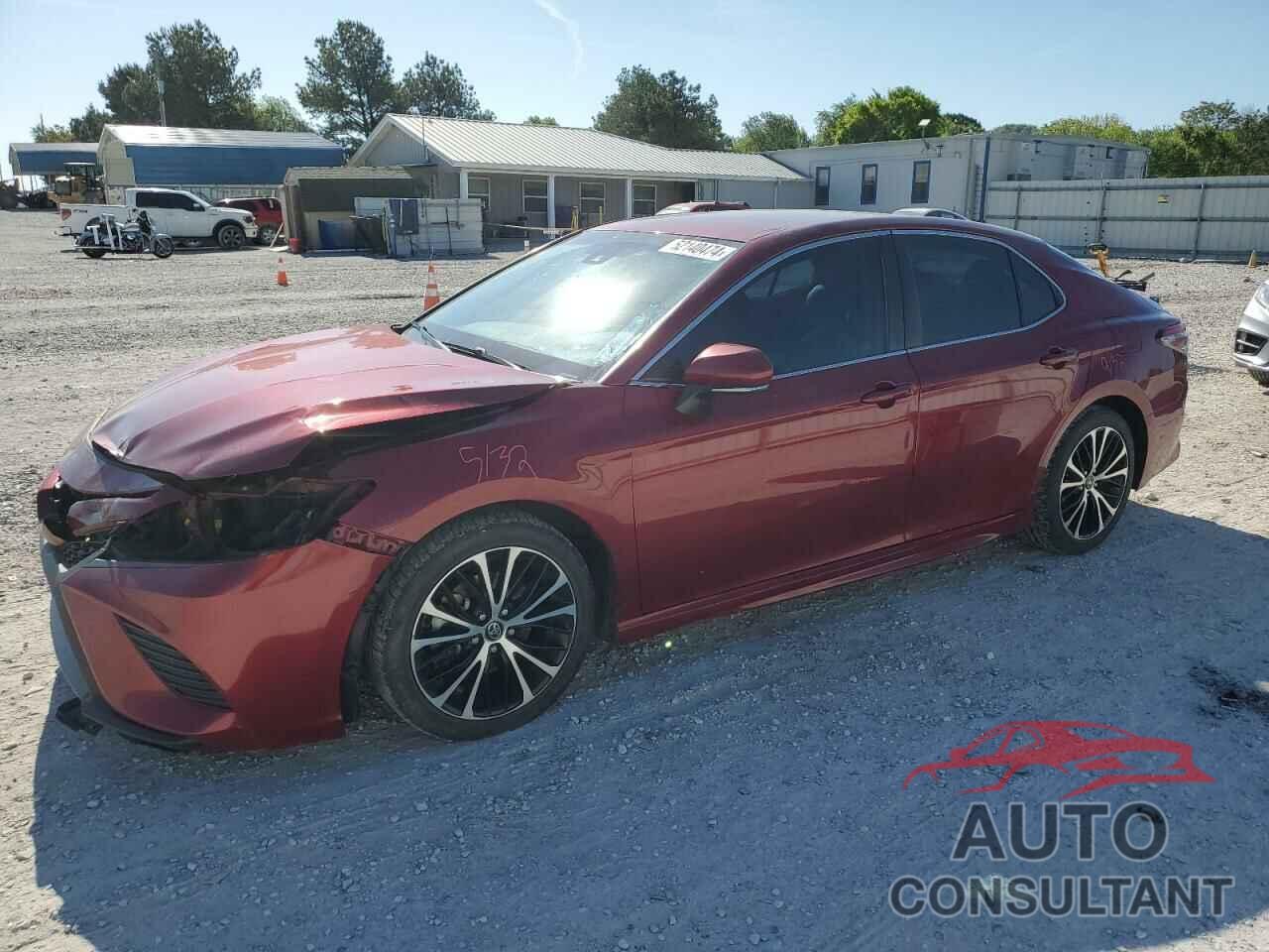 TOYOTA CAMRY 2018 - 4T1B11HK5JU668321