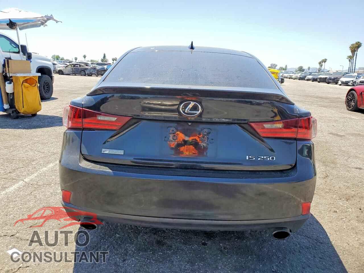 LEXUS IS 2015 - JTHBF1D20F5069693
