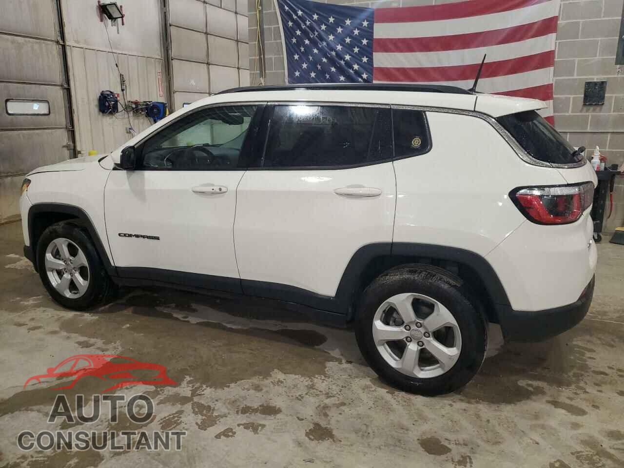 JEEP COMPASS 2018 - 3C4NJDBB4JT470464
