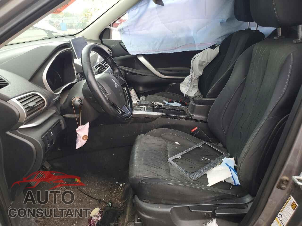 MITSUBISHI ECLIPSE 2018 - JA4AT5AAXJZ070693