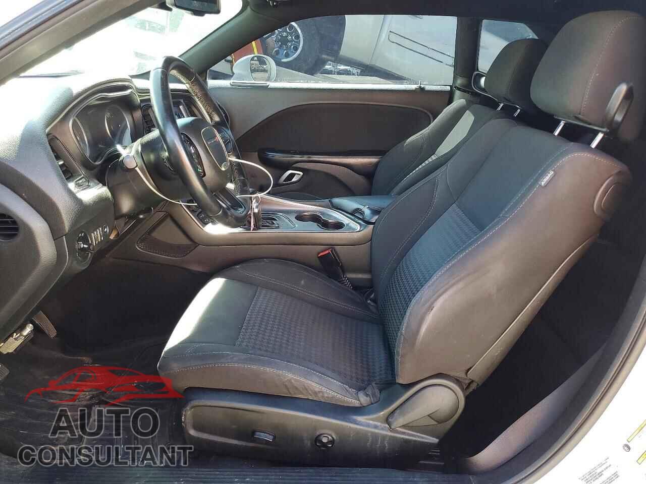 DODGE CHALLENGER 2017 - 2C3CDZBT5HH658213