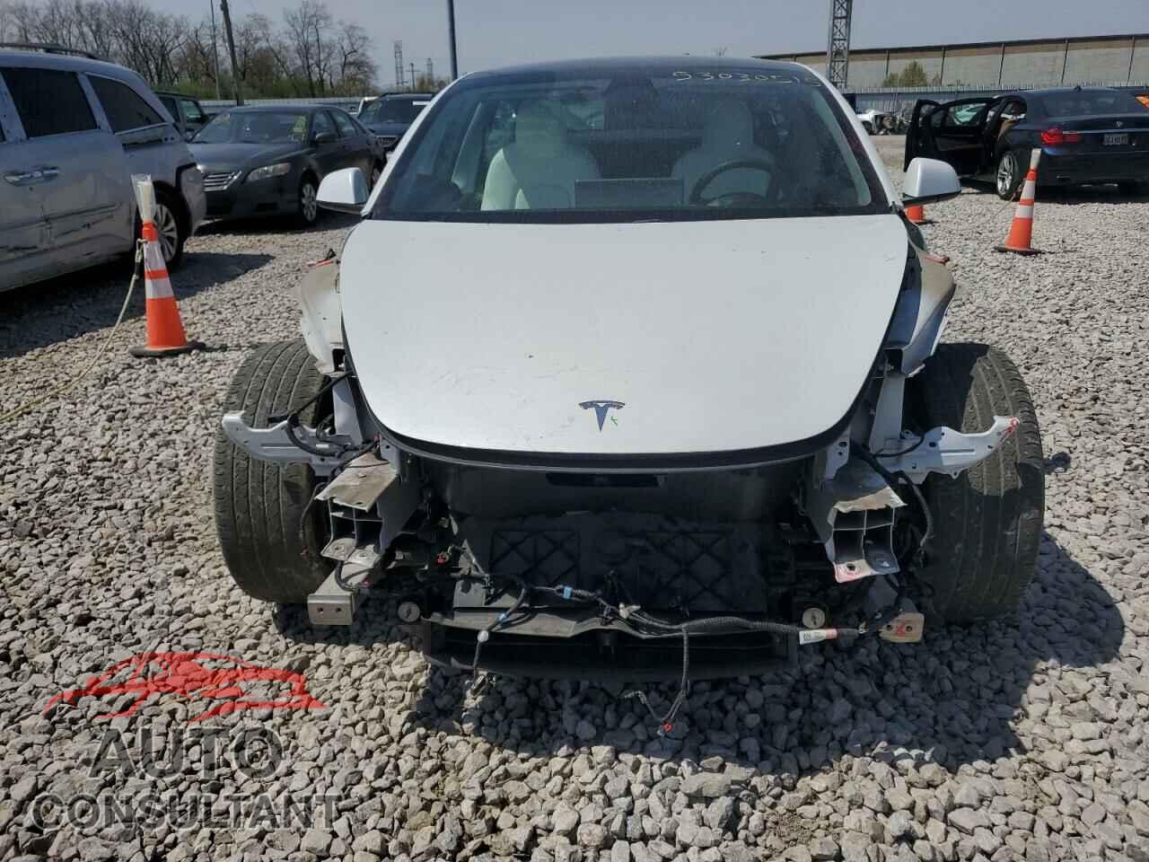 TESLA MODEL 3 2021 - 5YJ3E1EA8MF915627
