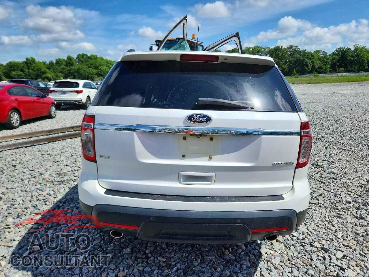 FORD EXPLORER 2013 - 1FM5K7D88DGB37009