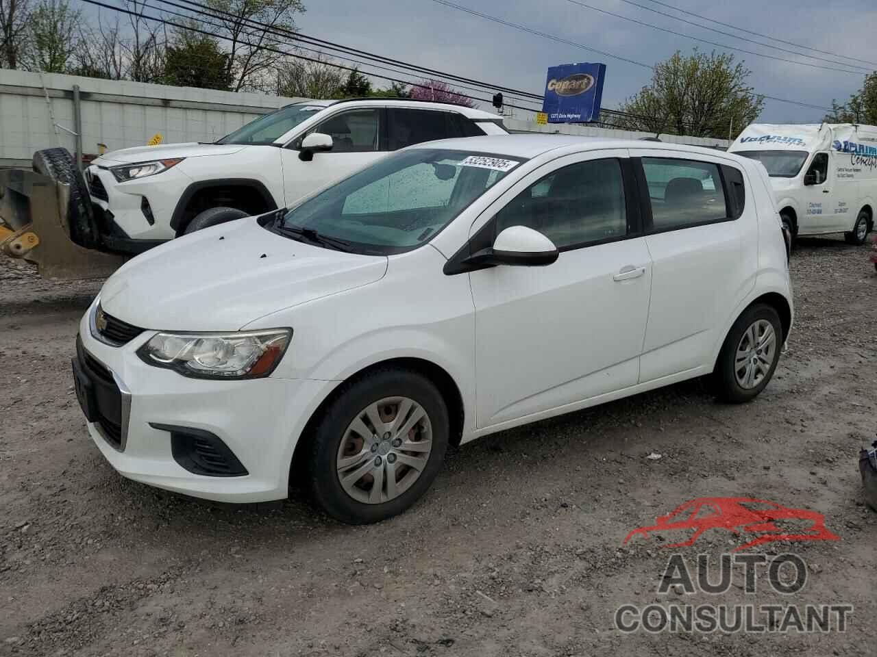 CHEVROLET SONIC 2017 - 1G1JG6SH0H4144831
