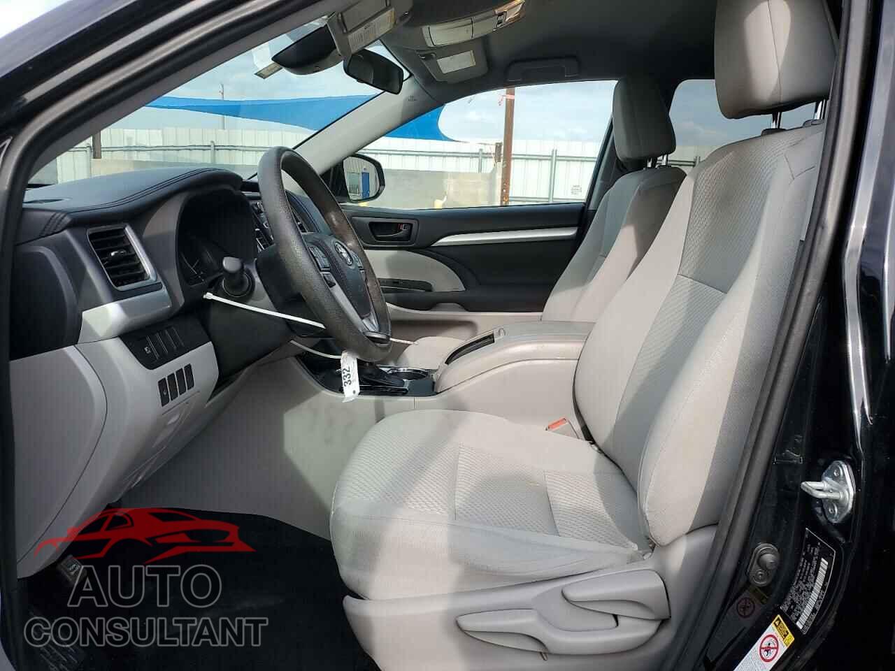 TOYOTA HIGHLANDER 2017 - 5TDBZRFH0HS396813