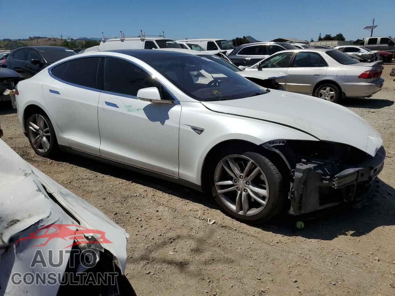 TESLA MODEL S 2016 - 5YJSA1E21GF131388