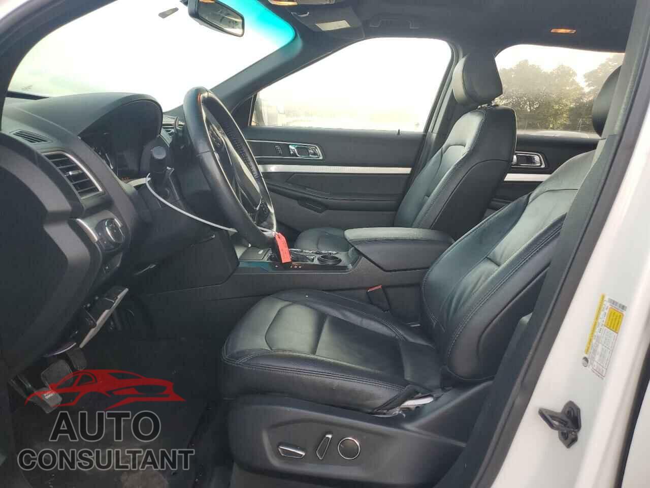 FORD EXPLORER 2016 - 1FM5K7D80GGC10877