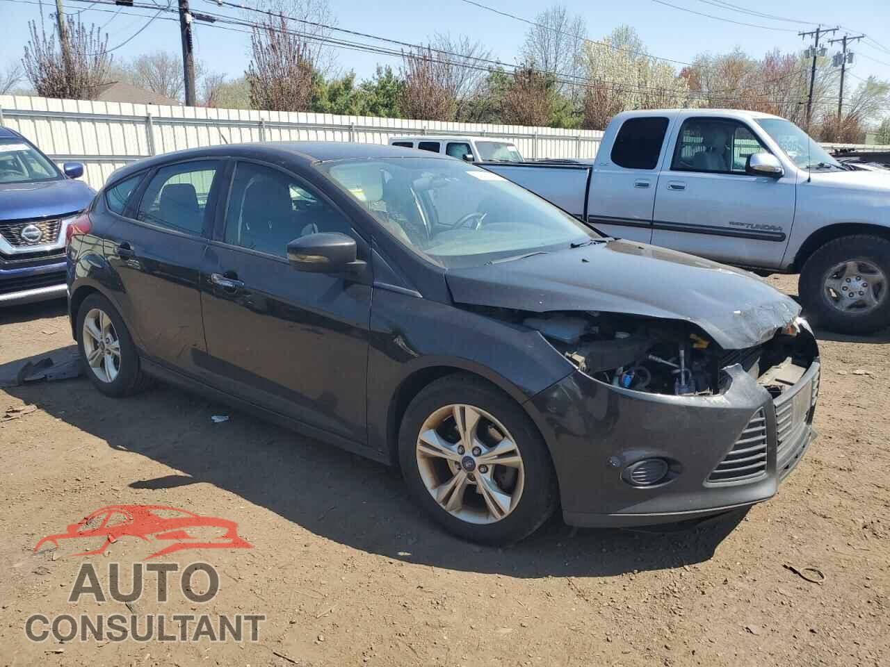 FORD FOCUS 2014 - 1FADP3K22EL377373