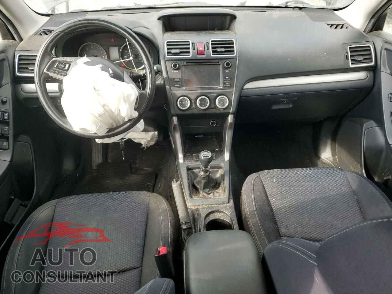 SUBARU FORESTER 2016 - JF2SJAAC1GG484784