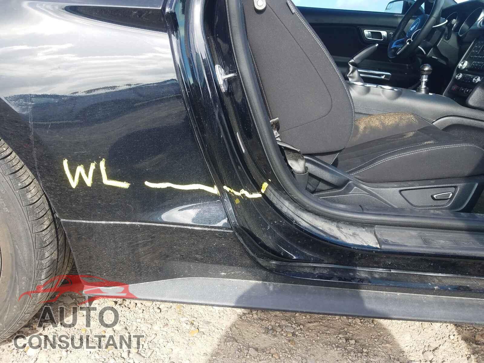 FORD MUSTANG 2018 - 1FA6P8CF2J5128674