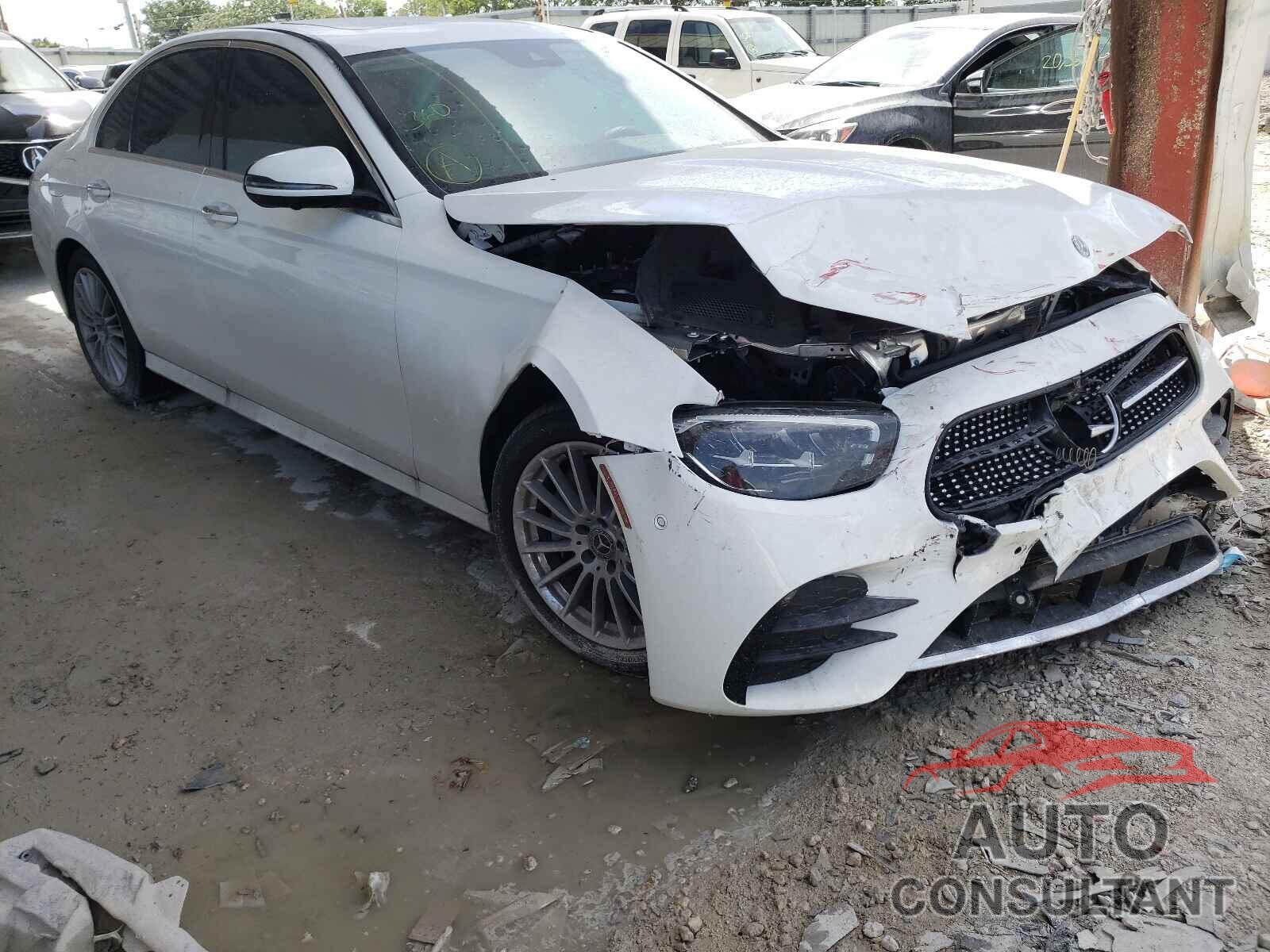 MERCEDES-BENZ E-CLASS 2021 - W1KZF8DB3MA927547