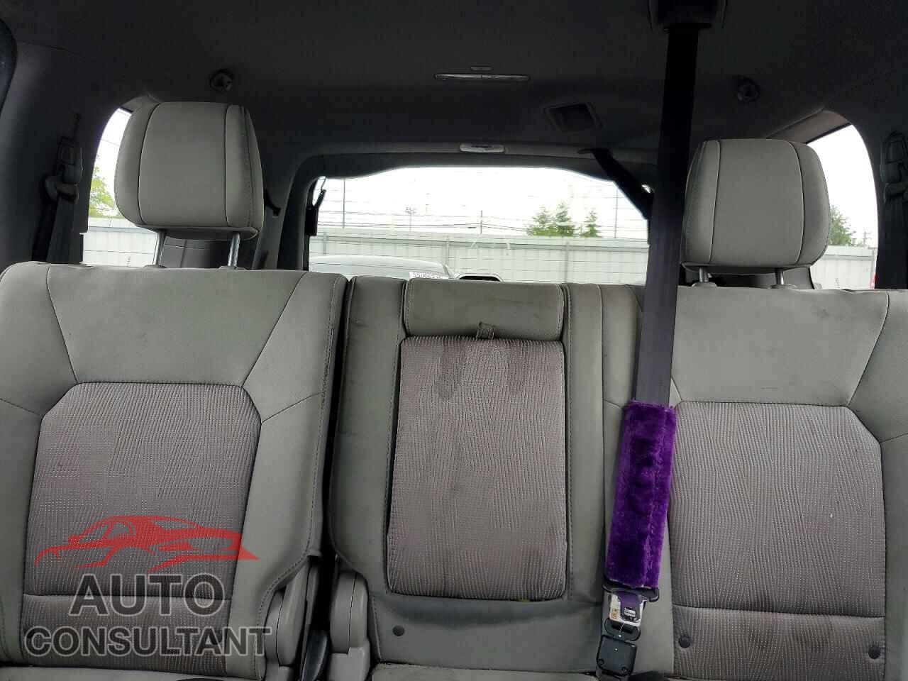 HONDA PILOT 2014 - 5FNYF3H43EB011352