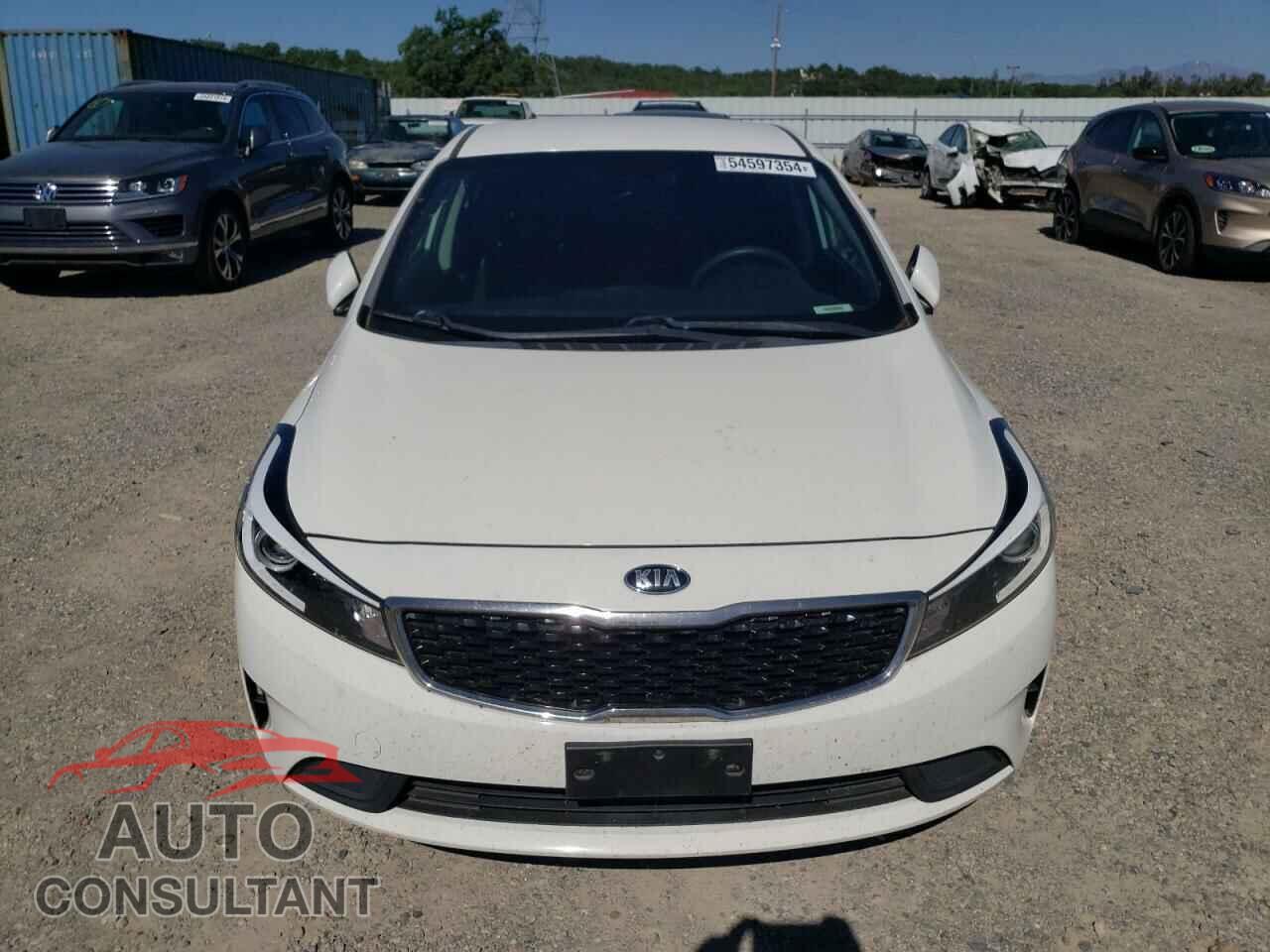 KIA FORTE 2017 - 3KPFK4A76HE040271