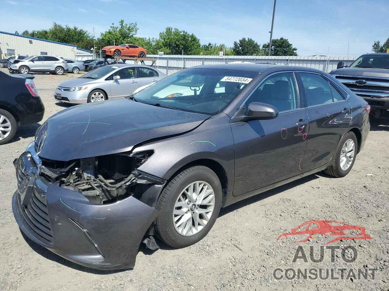 TOYOTA CAMRY 2016 - 4T4BF1FK3GR577812