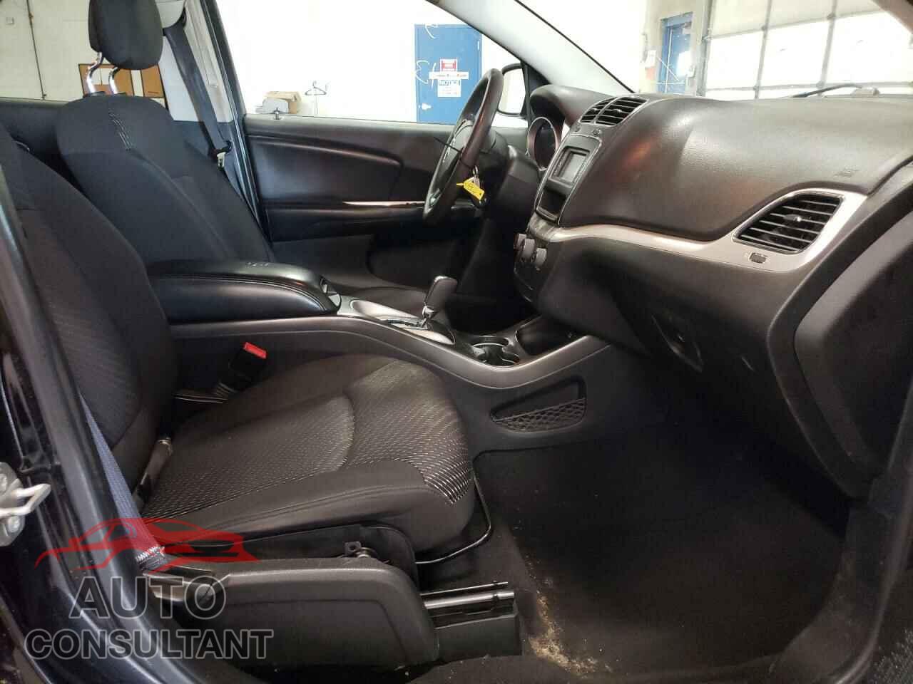 DODGE JOURNEY 2017 - 3C4PDCBG1HT526568