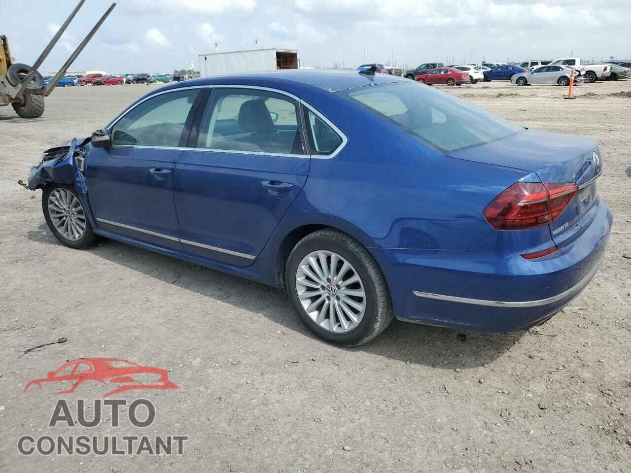 VOLKSWAGEN PASSAT 2017 - 1VWBT7A34HC005632