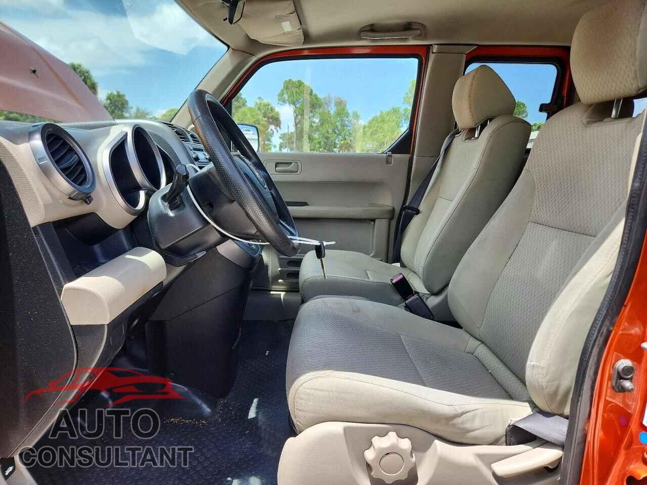 HONDA ELEMENT 2010 - 5J6YH1H35AL004782