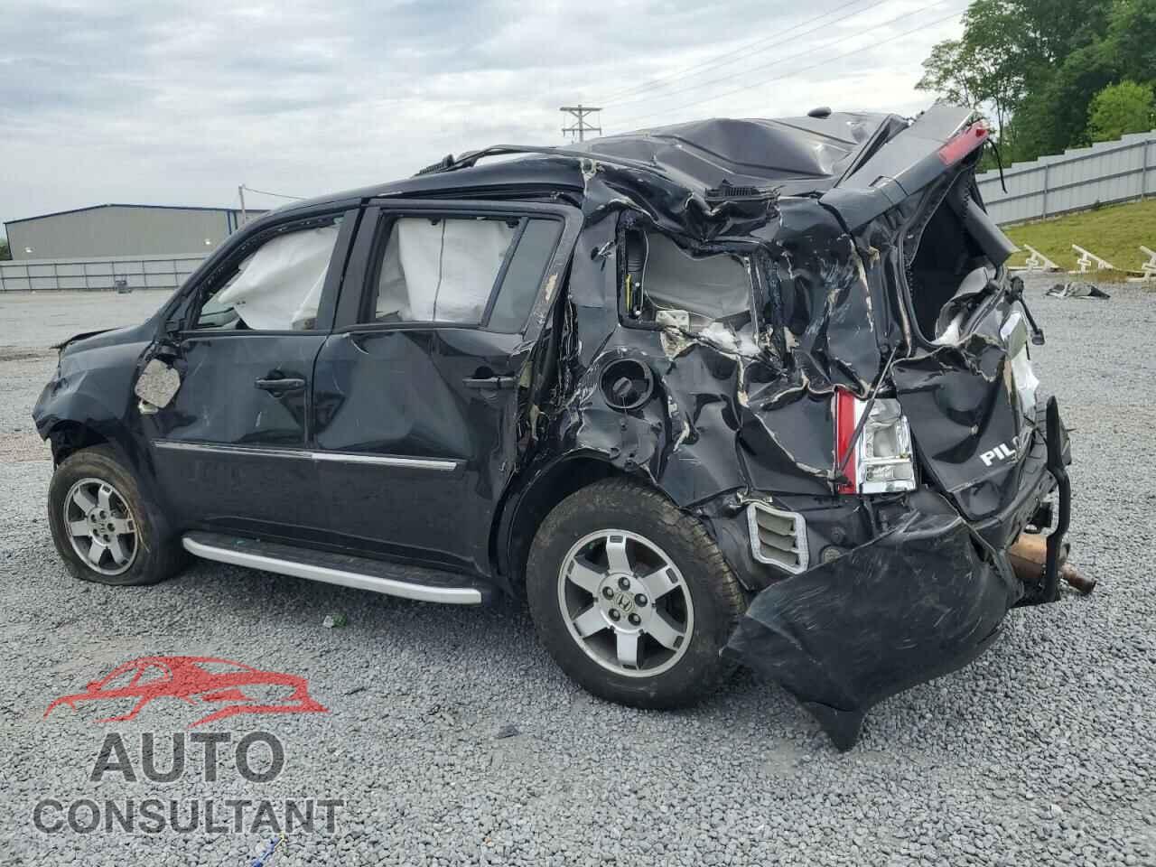 HONDA PILOT 2011 - 5FNYF4H94BB028951