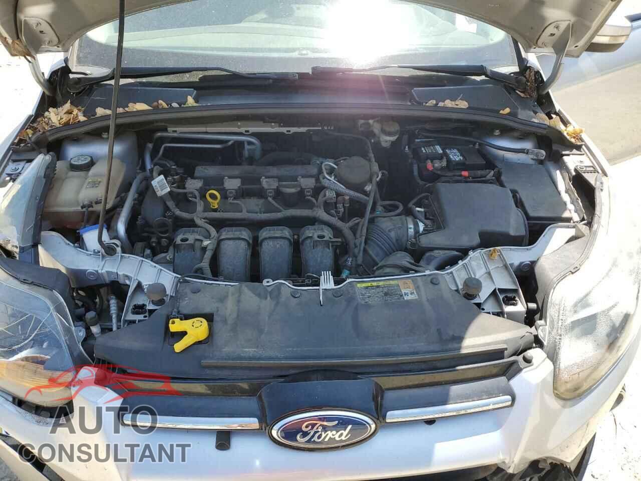 FORD FOCUS 2012 - 1FAHP3J2XCL187675