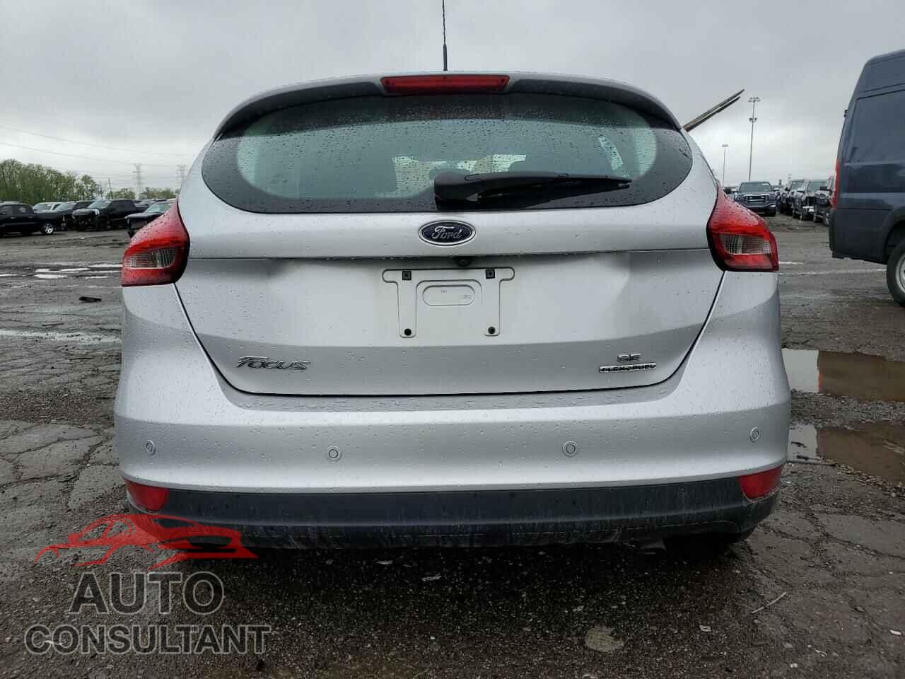 FORD FOCUS 2016 - 1FADP3K22GL390790