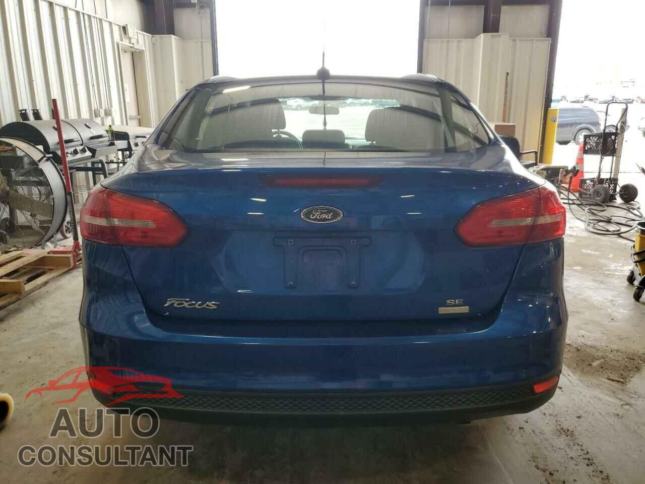 FORD FOCUS 2018 - 1FADP3FE2JL332464
