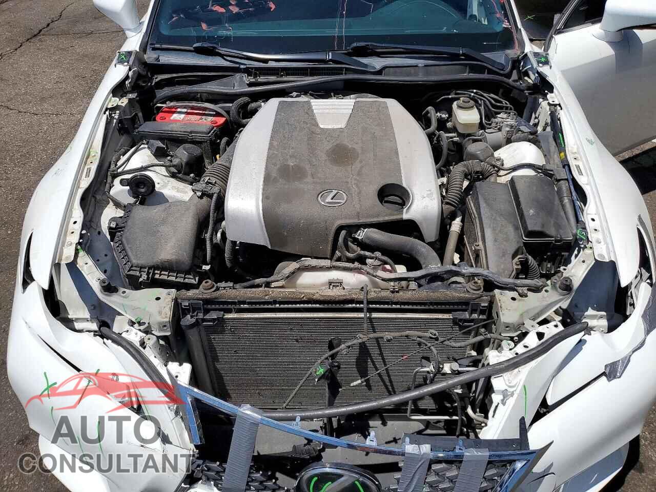 LEXUS IS 2014 - JTHCE1D28E5000871