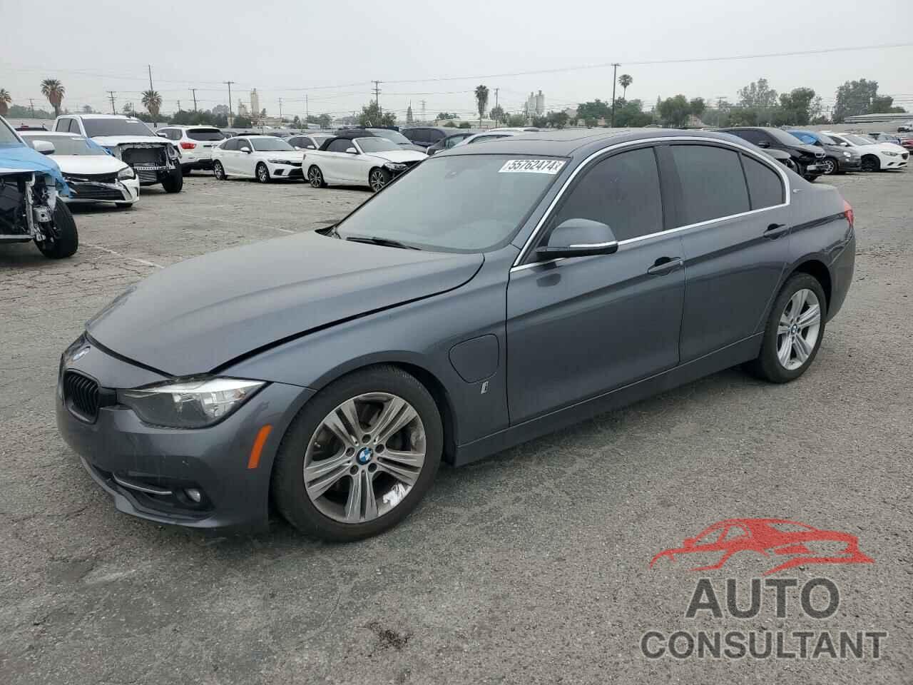 BMW 3 SERIES 2017 - WBA8E1C36HA159138