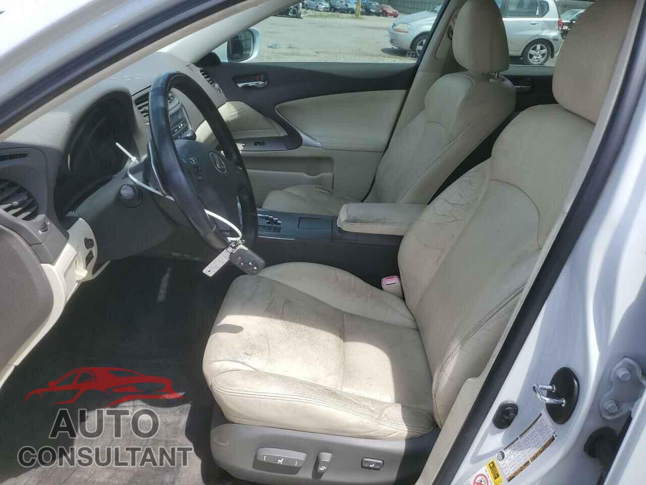 LEXUS IS 2009 - JTHBK262092092055