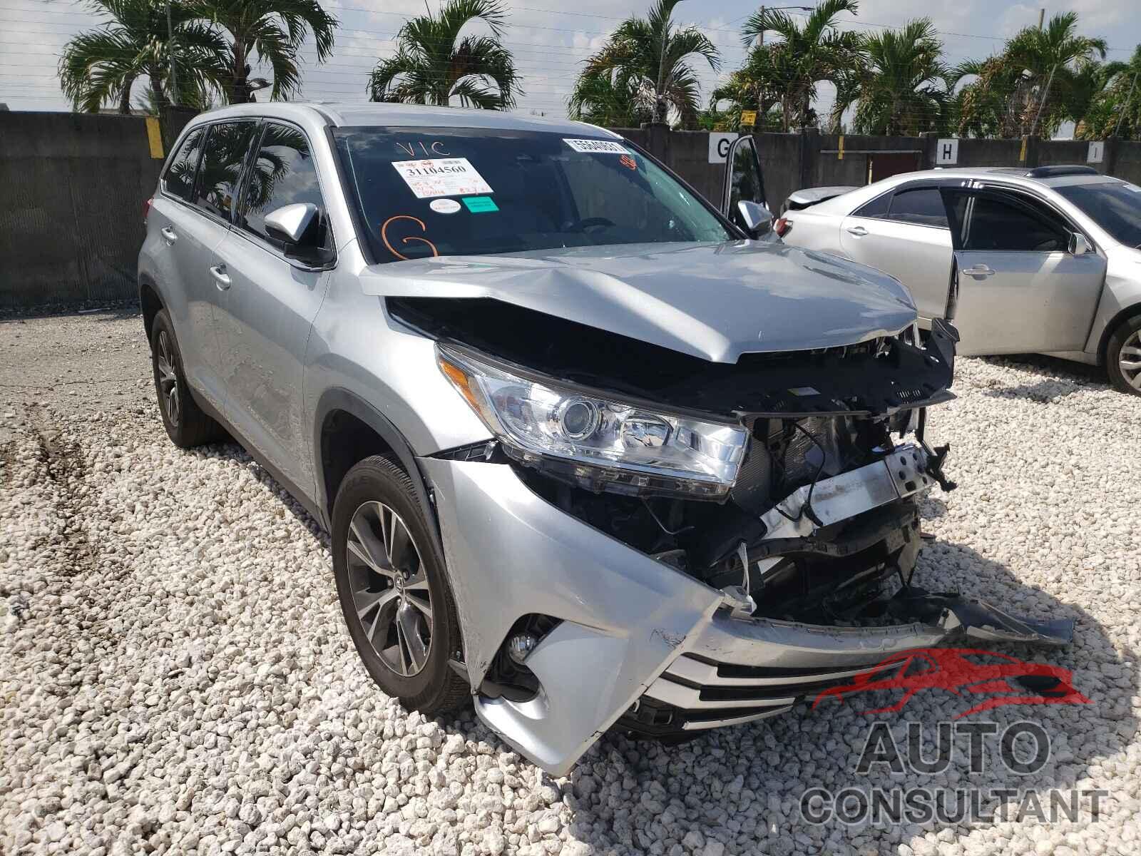 TOYOTA HIGHLANDER 2019 - 5TDZZRFH1KS362790