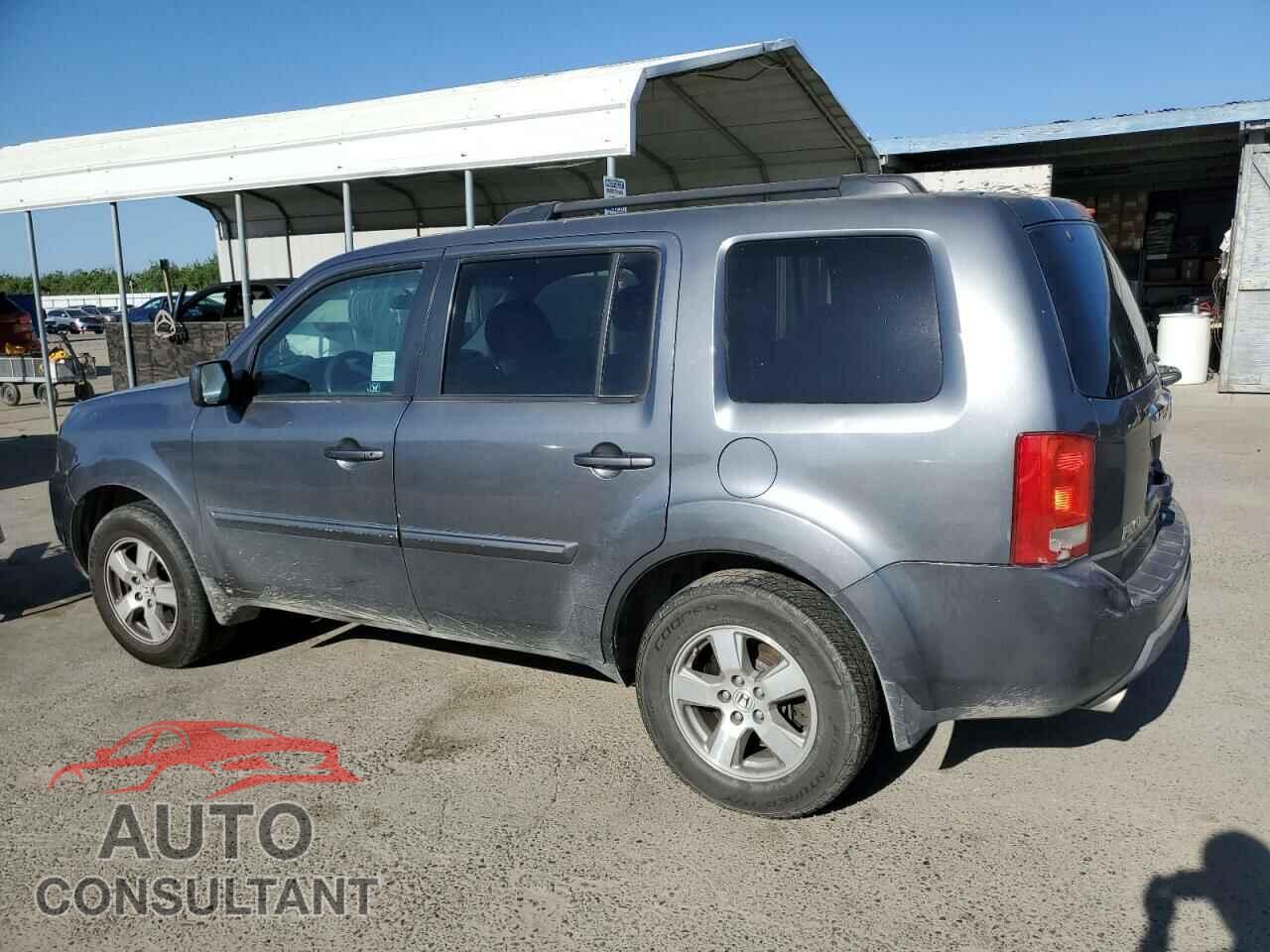 HONDA PILOT 2011 - 5FNYF4H42BB084035