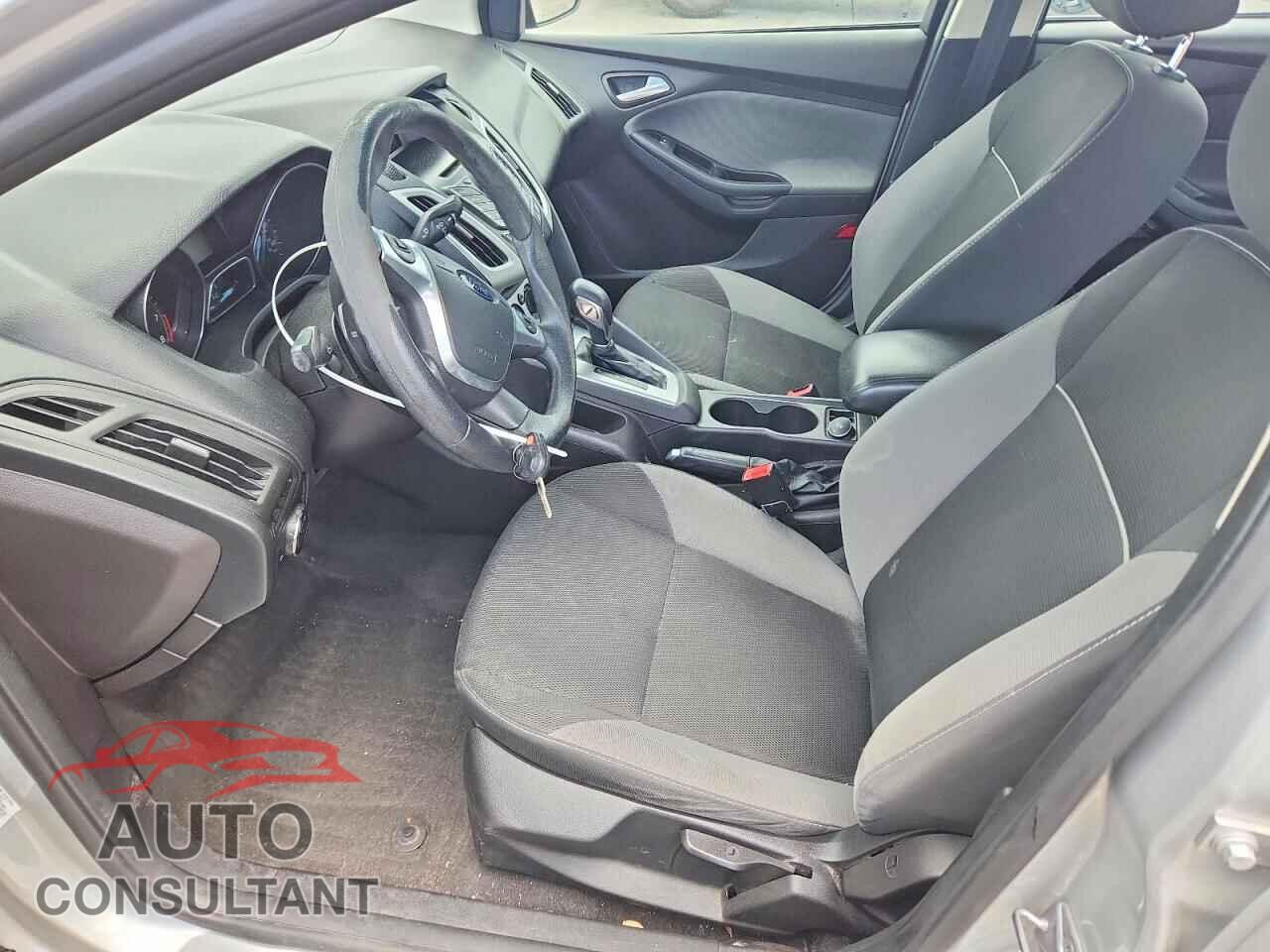 FORD FOCUS 2014 - 1FADP3F20EL265570