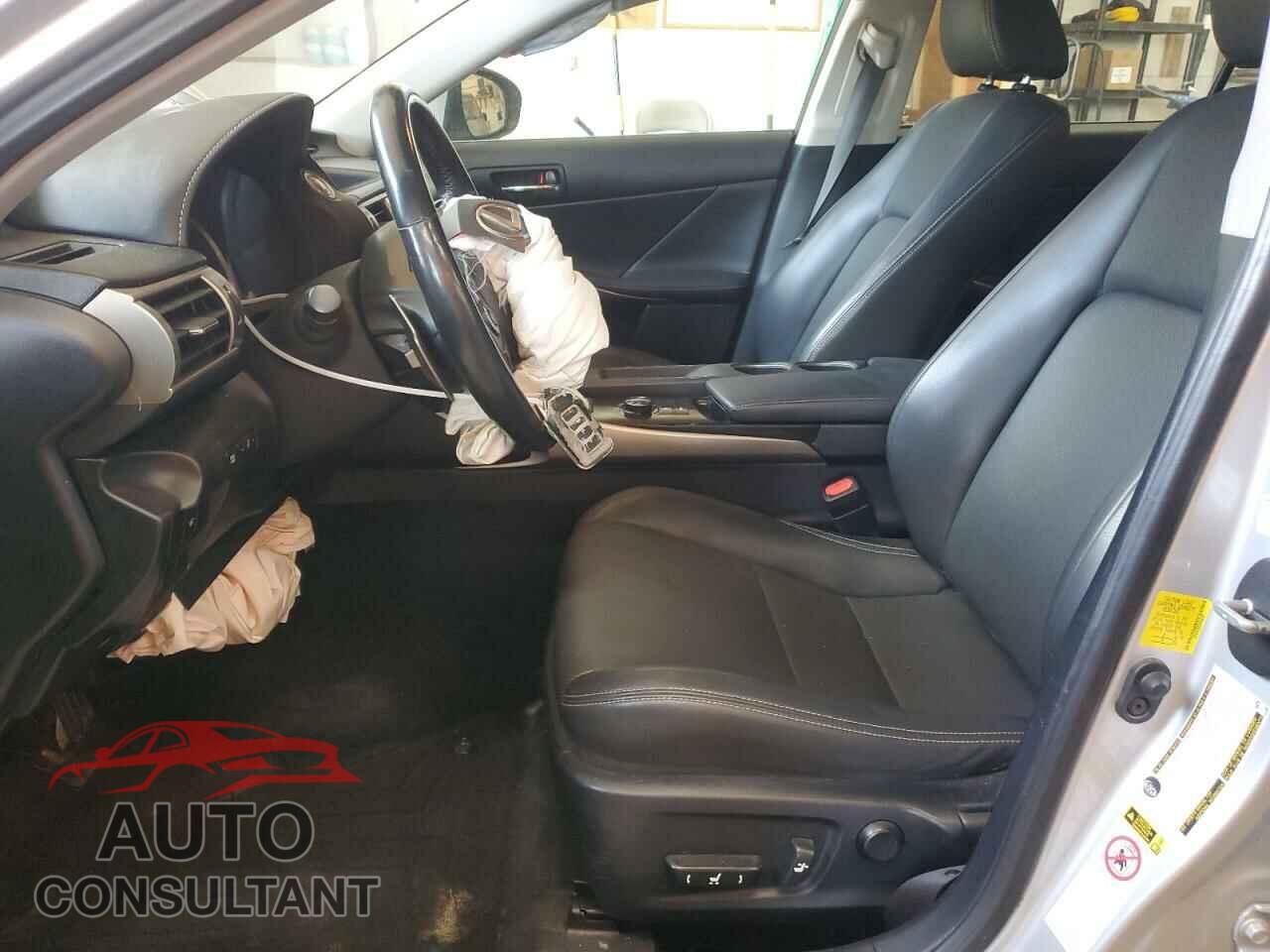 LEXUS IS 2014 - JTHCF1D23E5004937