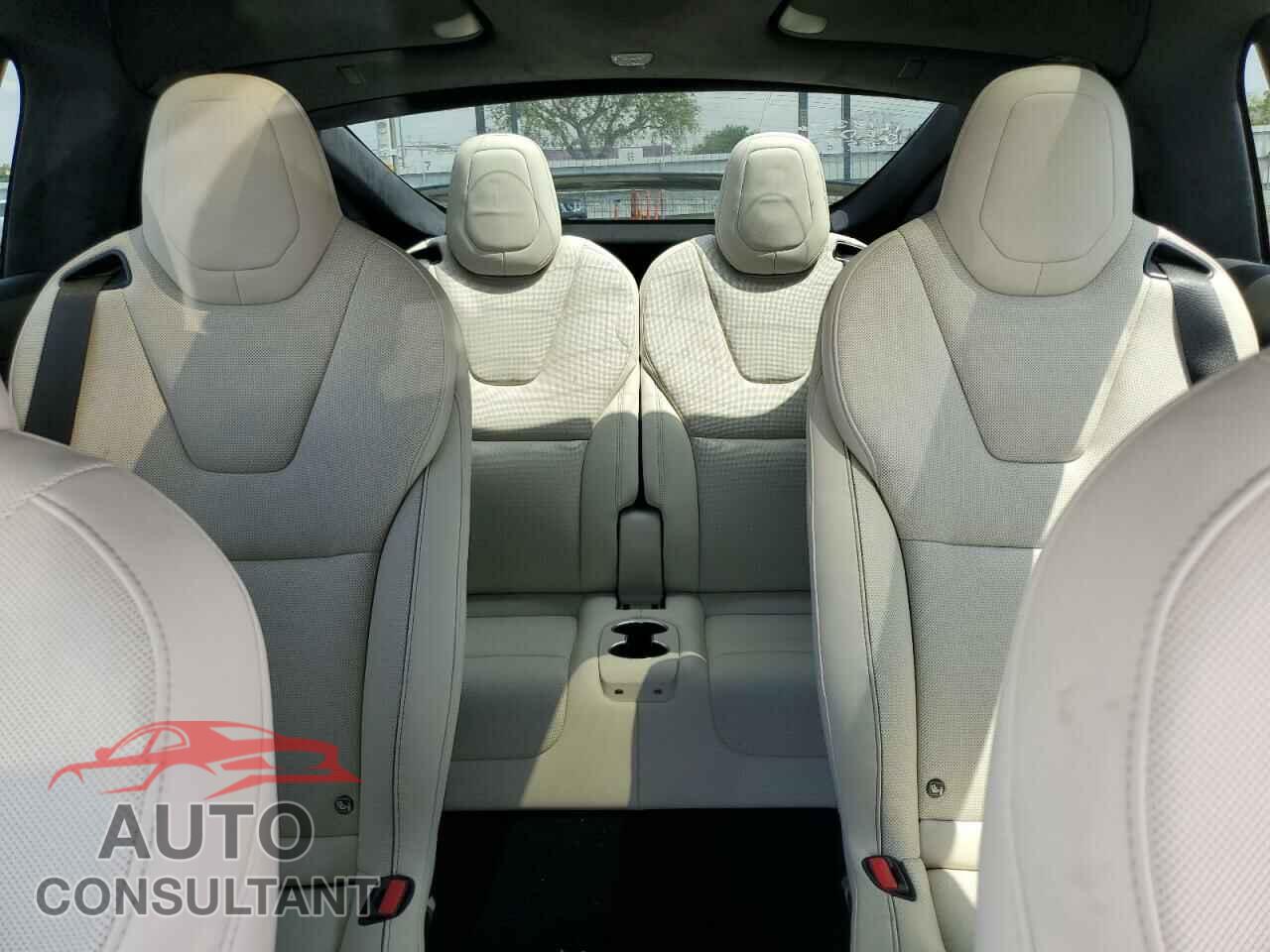 TESLA MODEL X 2023 - 7SAXCBE62PF405922